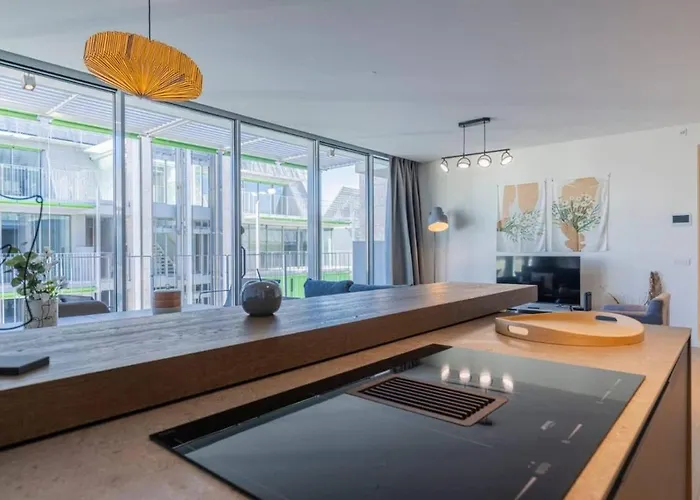 Apartment Riverside Delight *